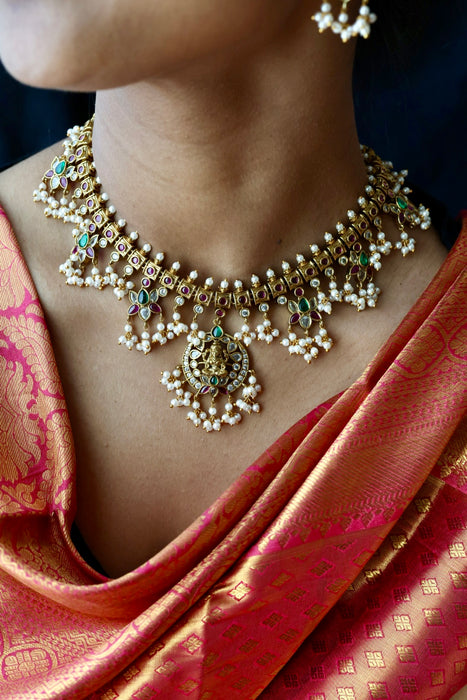 Antique pearl short necklace and earrings SS110799