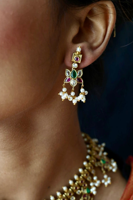 Antique pearl short necklace and earrings SS110799