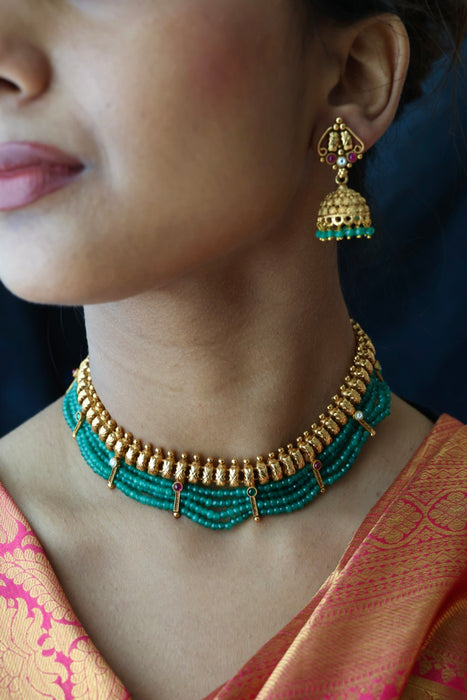 Antique green bead choker necklace and earrings CCB20985