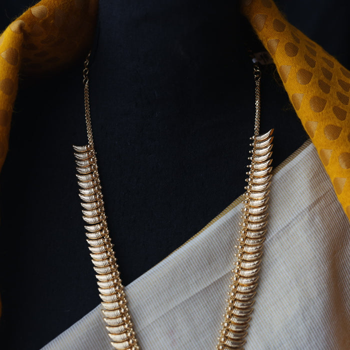 Heritage gold plated long necklace HL832