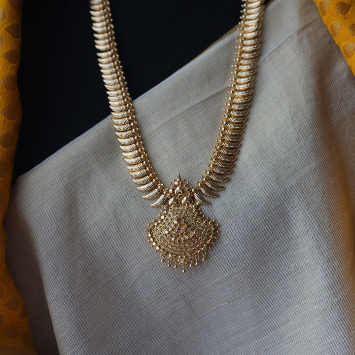 Heritage gold plated long necklace HL832