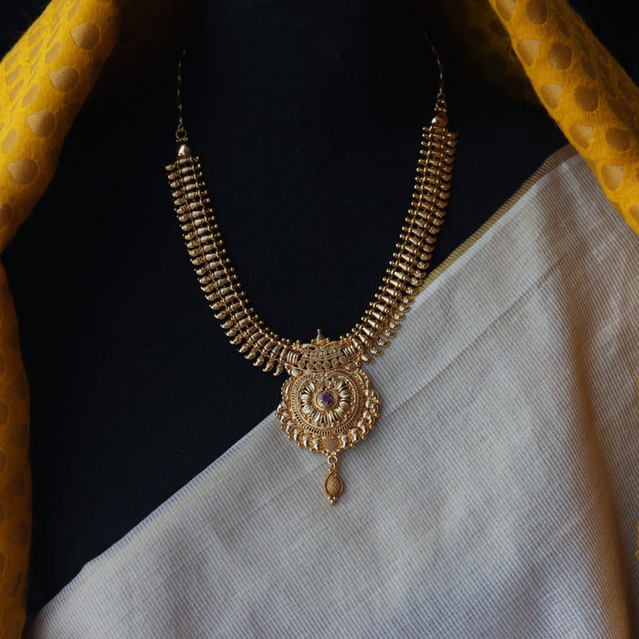 Heritage gold plated short necklace H832