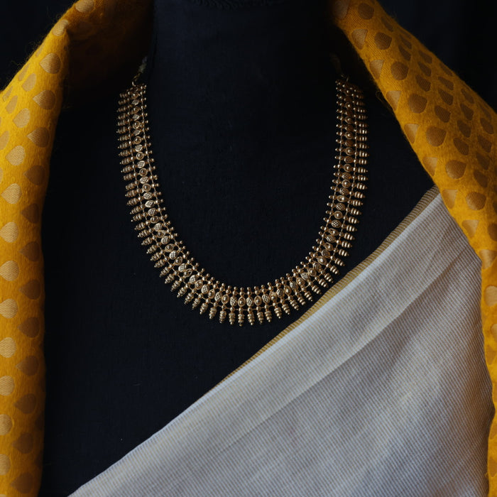 Heritage gold plated short necklace H832