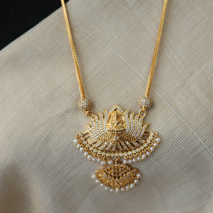 Heritage gold plated white padakam necklace set with earrings HP16575