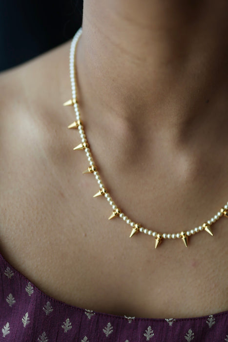 Heritage pearl gold plated chain HC1023