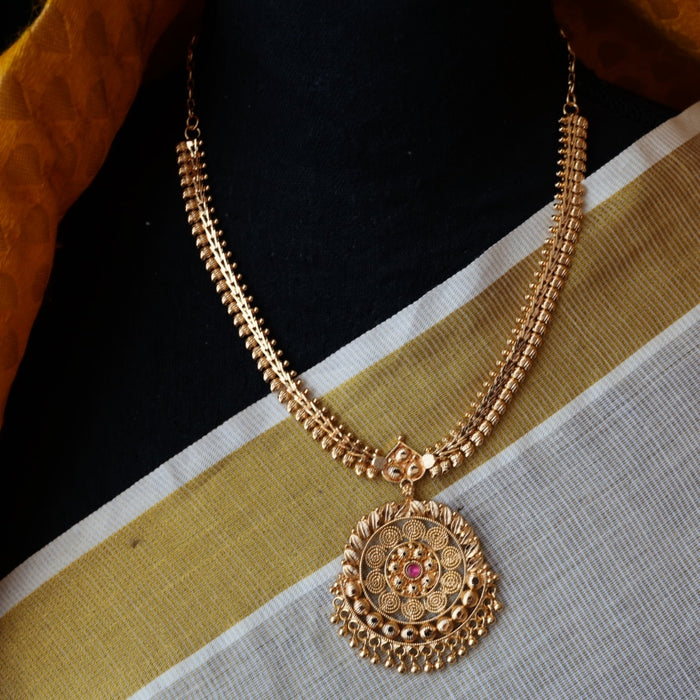 Heritage gold plated short necklace H677
