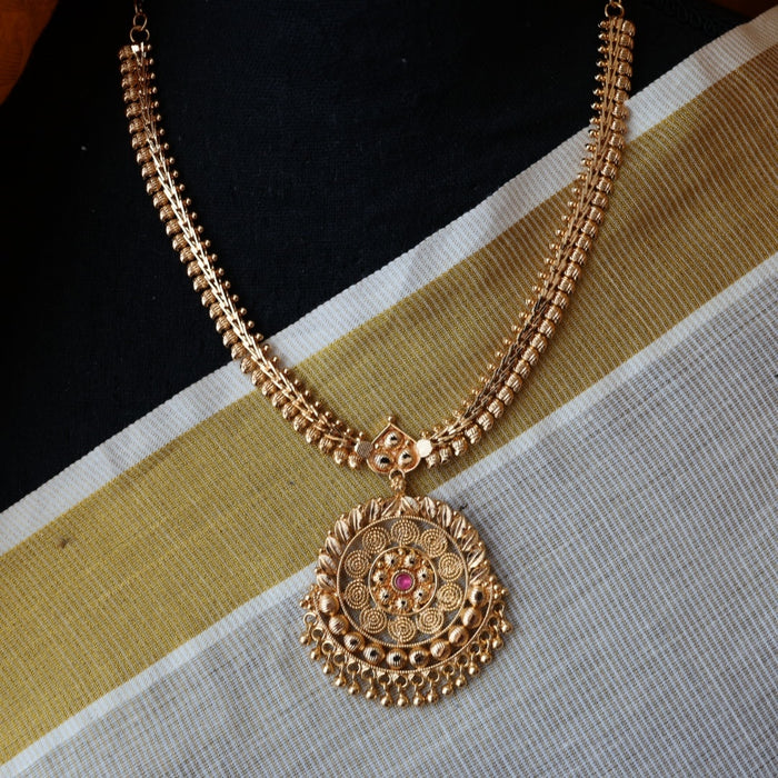 Heritage gold plated short necklace H677