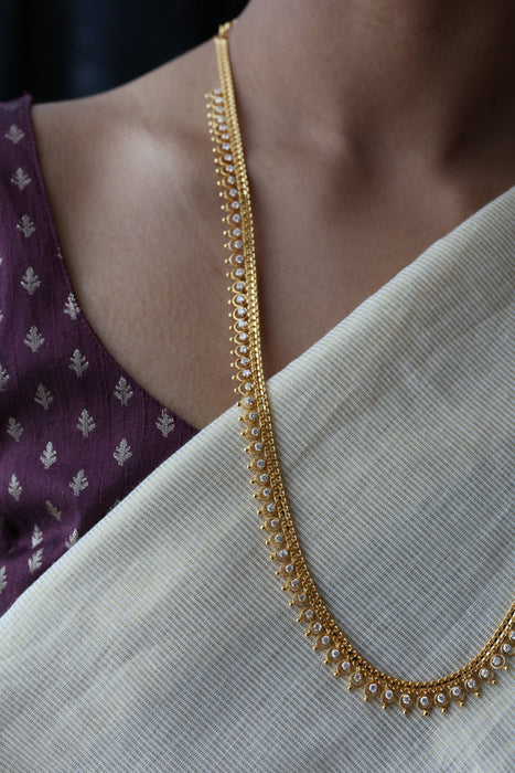 Heritage gold plated white stone long necklace HL2199