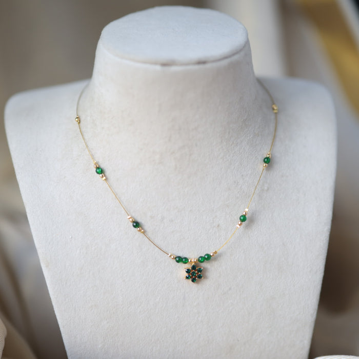 Heritage gold plated green bead invisible necklace IN5211