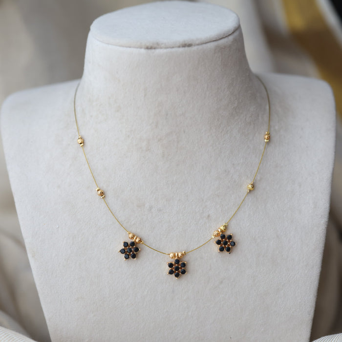 Heritage gold plated black stone invisible necklace IN8966