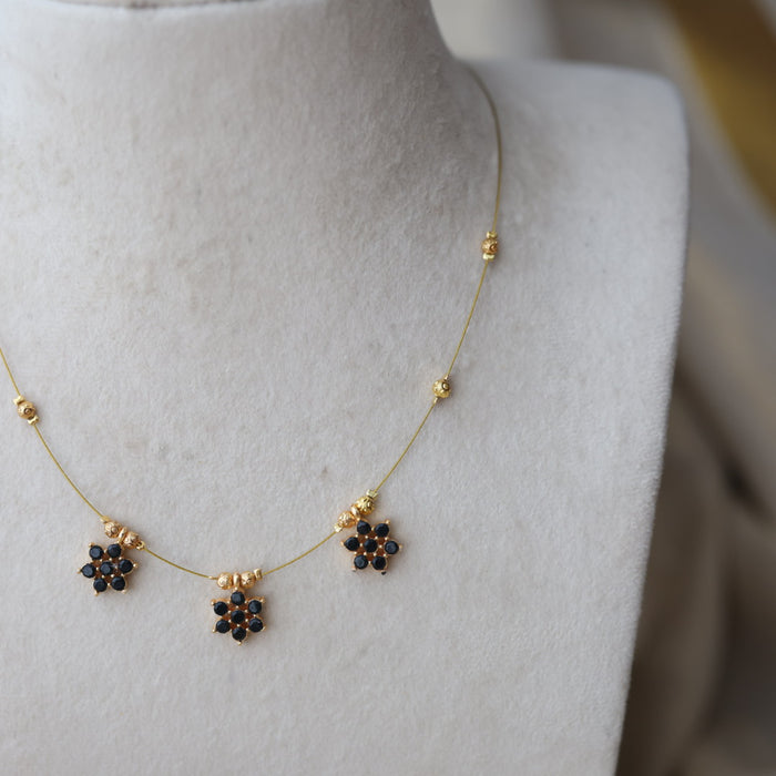 Heritage gold plated black stone invisible necklace IN8966