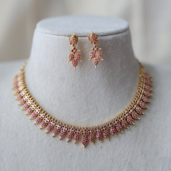Heritage gold plated ruby stone mango design short necklace H5178