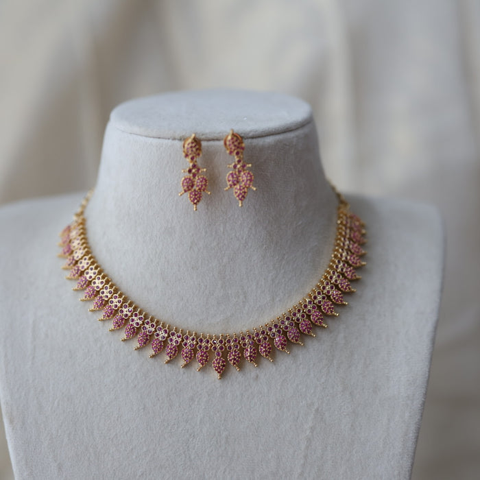 Heritage gold plated ruby stone mango design short necklace H5178
