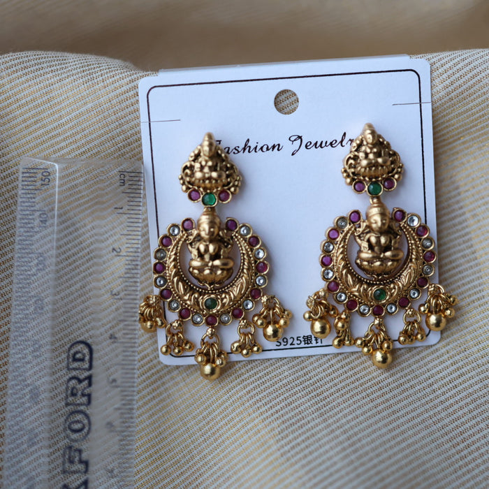 Antique green stone drop  earrings AD124