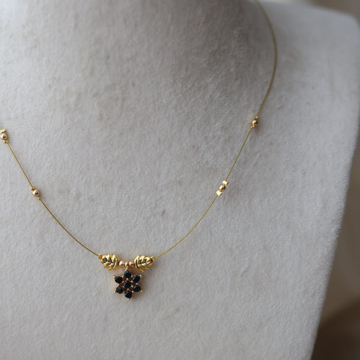 Heritage gold plated black stone invisible necklace IN5997
