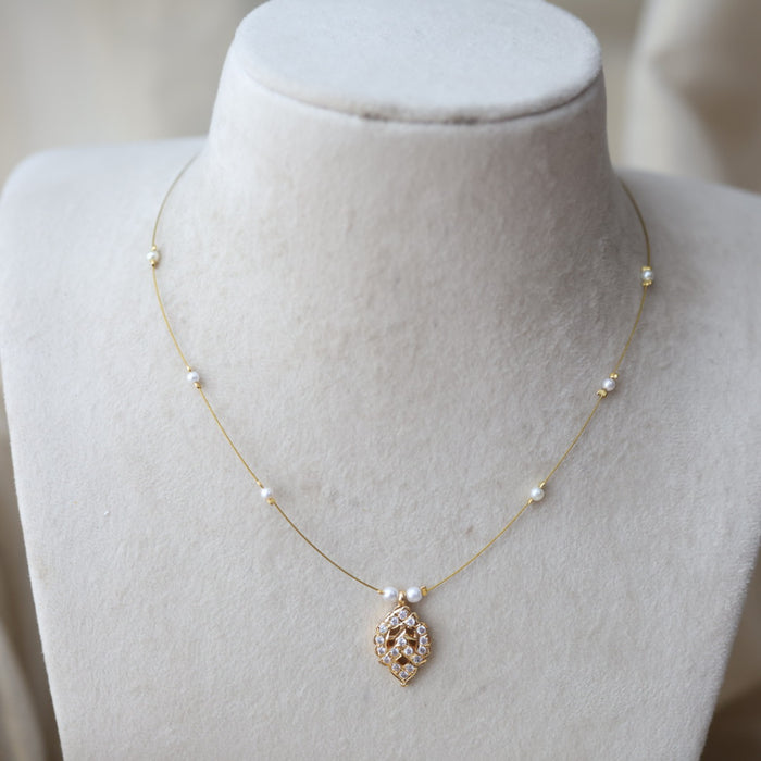 Heritage gold plated invisible necklace IN58997