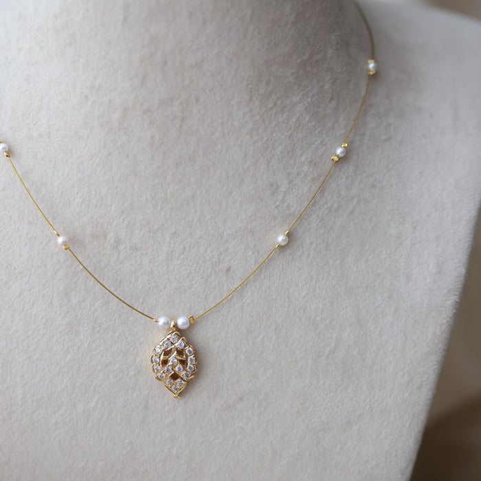 Heritage gold plated invisible necklace IN58997