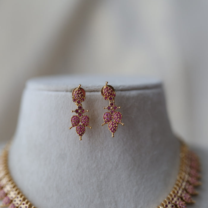 Heritage gold plated ruby stone mango design short necklace H5178