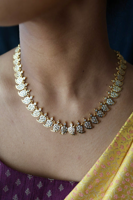 Heritage gold plated mango short necklace H1239