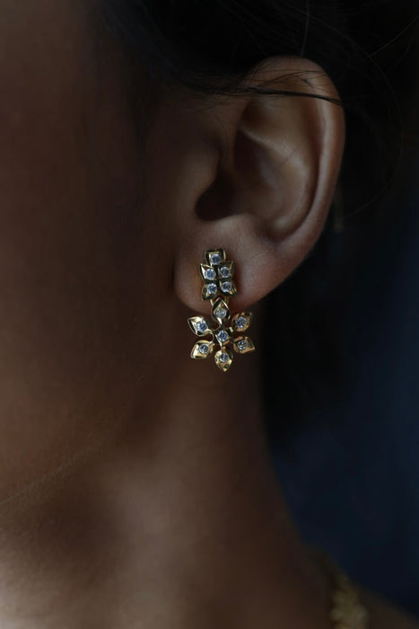 Heritage gold plated short necklace with earrings H1237