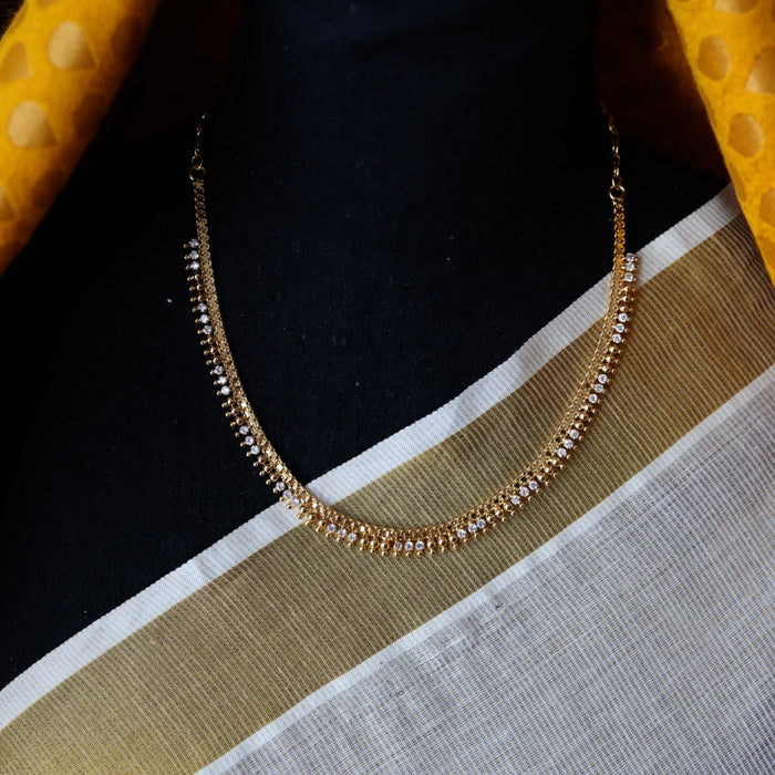 Heritage gold plated short necklace H33