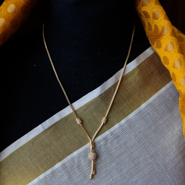 Heritage gold plated short necklace H331