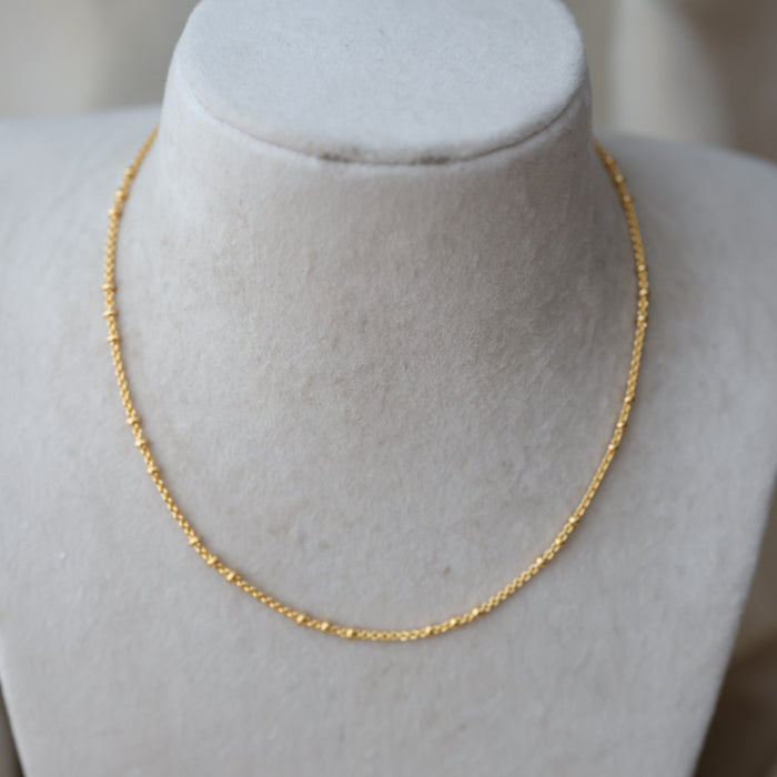 Heritage gold plates simple chain HC5609