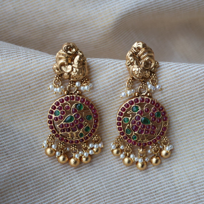 Antique gold ruby green stone drop earrings AD235