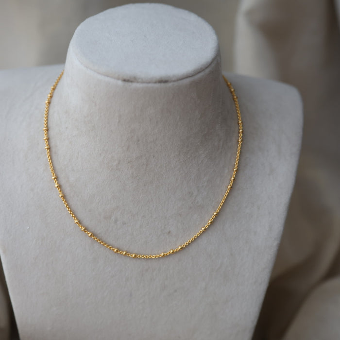 Heritage gold plates simple chain HC5609