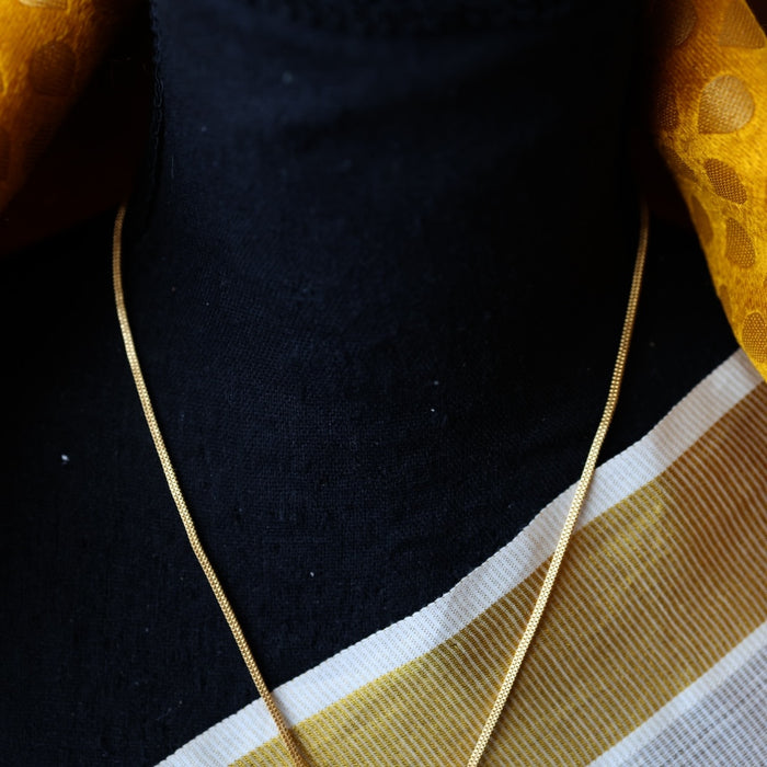 Heritage gold plated short necklace H331