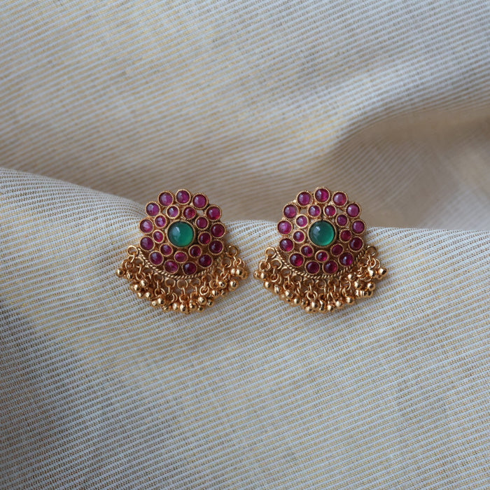Antique ruby green stone studd earrings AS73