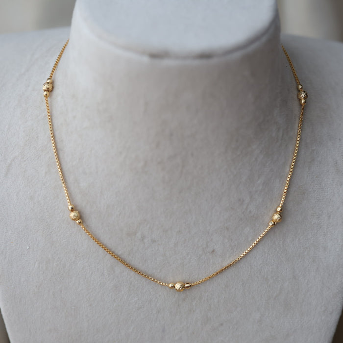 Heritage gold plates simple chain HC1244