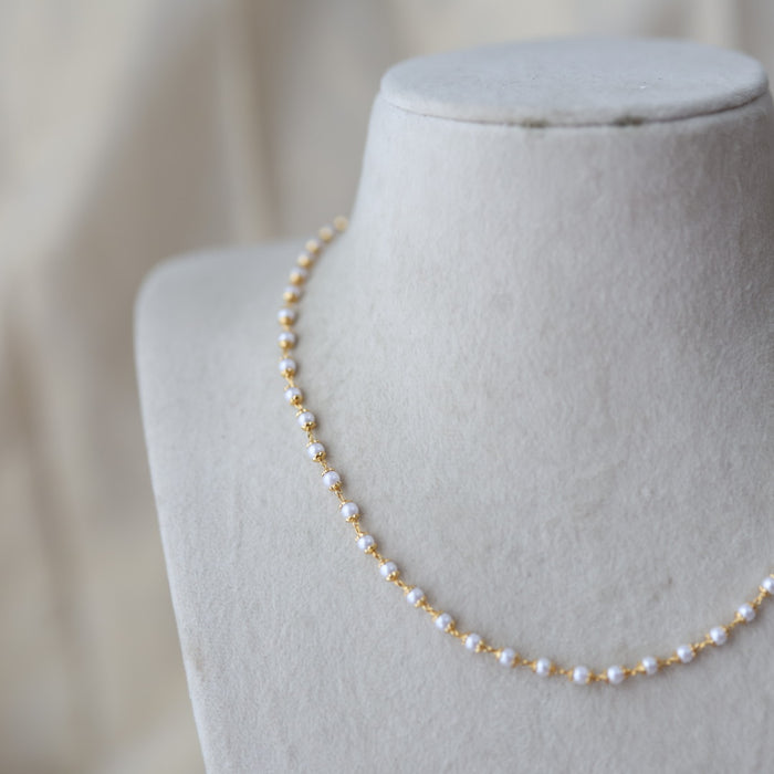 Heritage gold plated pearl short chain HC691