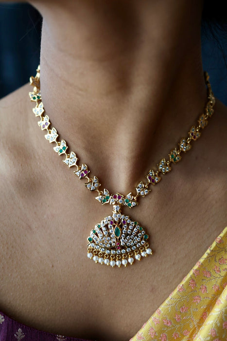 Heritage gold plated multi stone short necklace H1235