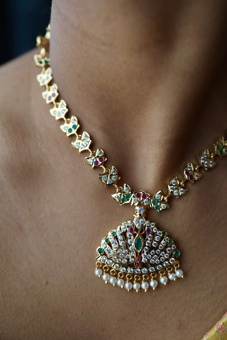 Heritage gold plated multi stone short necklace H1235