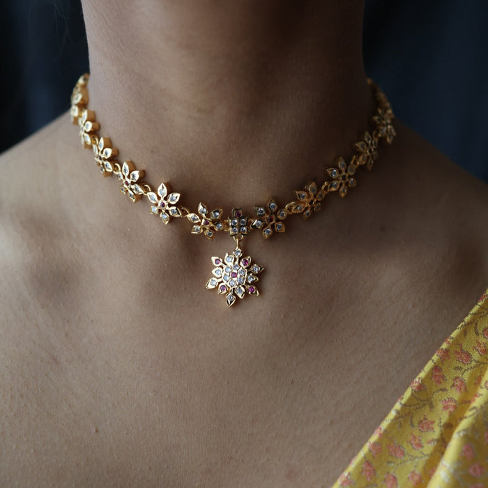 Heritage gold plated short necklace H1234