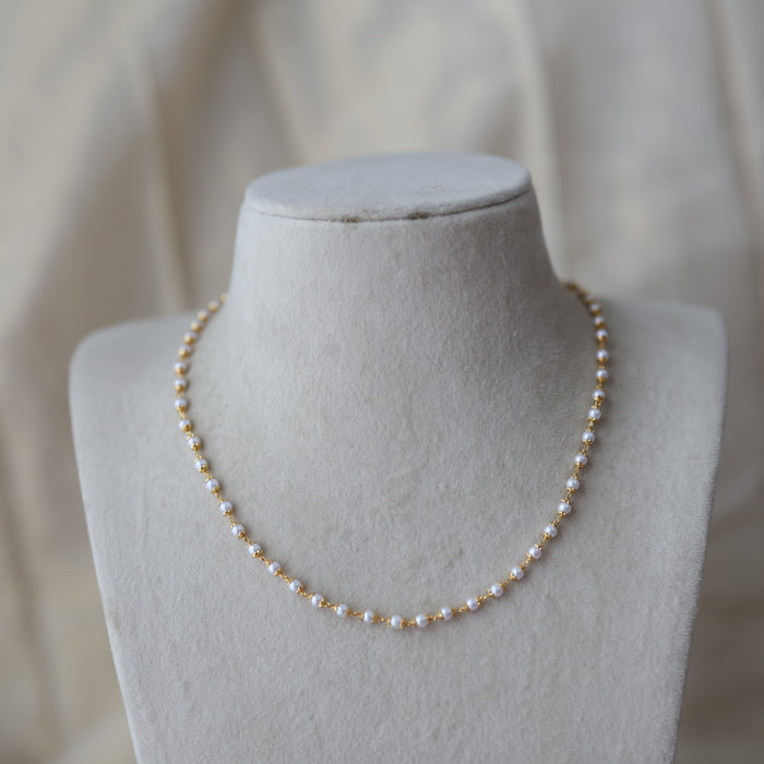 Heritage gold plated pearl short chain HC691