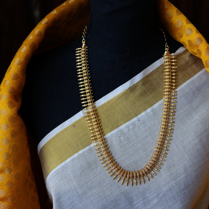 Heritage gold plated long necklace with earrings HL435