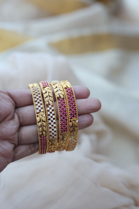 Heritage gold plated white stone bangle HB6963