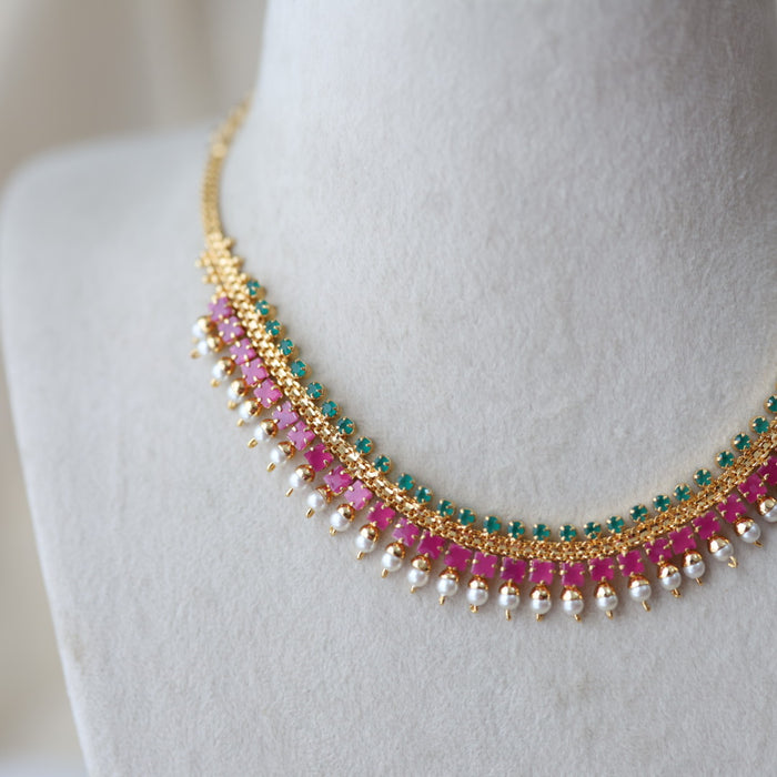 Heritage gold plated ruby green stone short necklace H622