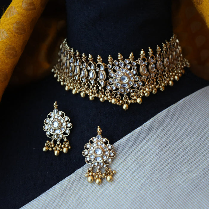 Antique white stone choker necklace and earrings CCB20986
