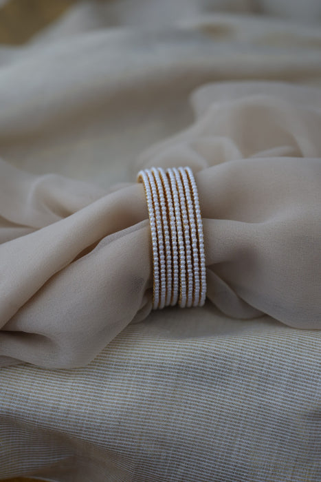 Heritage gold plated white stone bangle HB9732 (Set of 4 bangles)