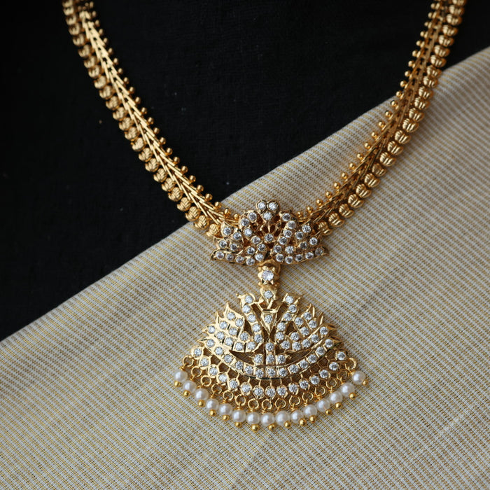 Heritage gold plated white stone short necklace H8907