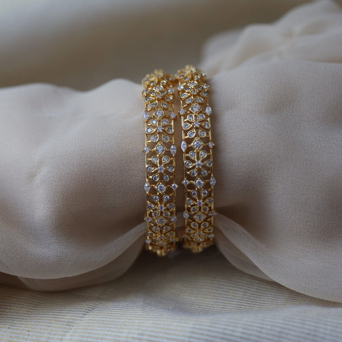 Heritage gold plated white stone bangle HB61134 (Set of 2 bangles)