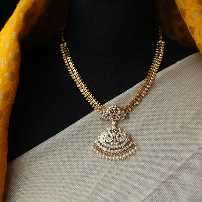 Heritage gold plated white stone short necklace H8907
