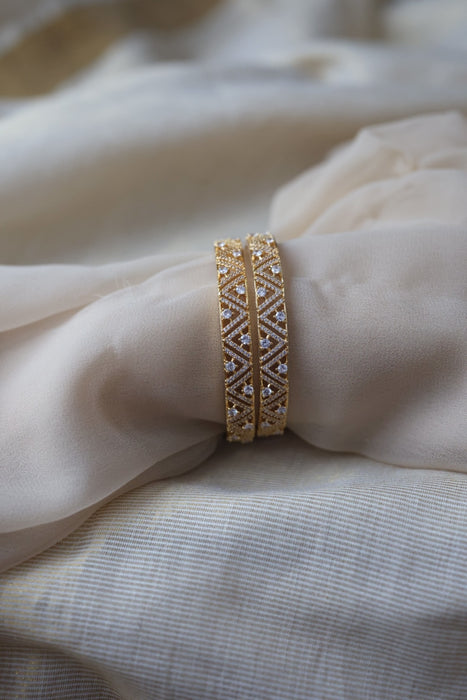 Heritage gold plated white stone bangle HB5722 (Set of 2 bangles)