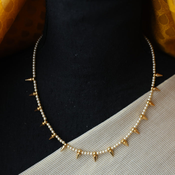Heritage pearl gold plated chain HC1023