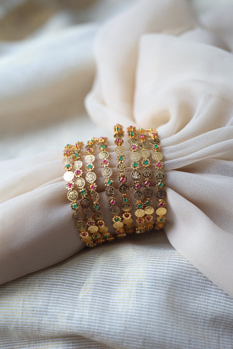 Heritage gold plated white stone bangle HB35566