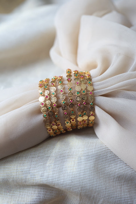 Heritage gold plated white stone bangle HB35566