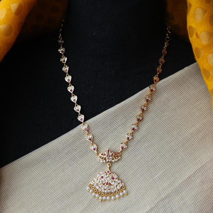 Heritage gold plated ruby white stone short necklace H8908